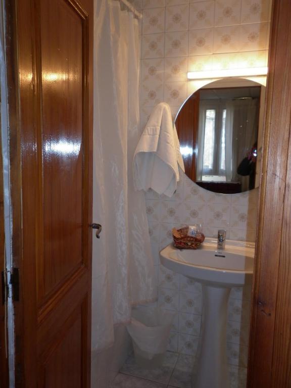 Fonda Cerdanya Hotel Puigcerda Room photo